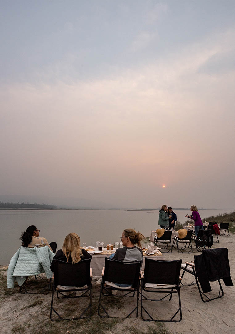 Sundowner by the Narayani